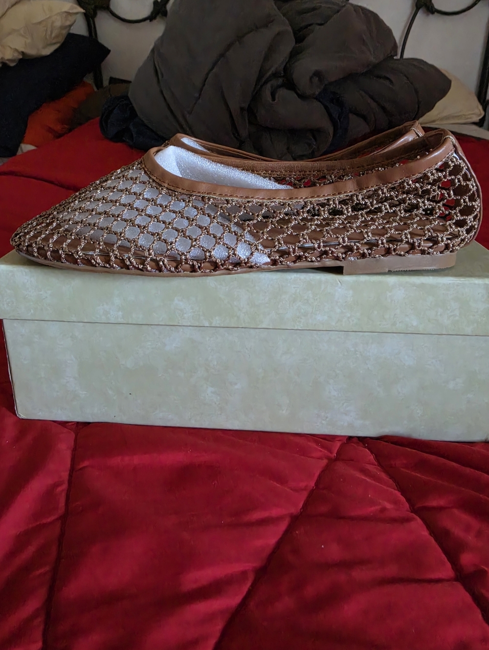 Sovanyou FIRE! NIB! Slip-on Mesh Ballet Flats in Brown. Sz 7.5 R2S!! - Picture 8 of 15